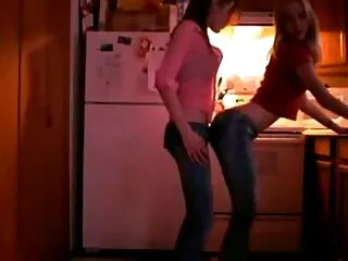 Basti va profundo con un consolador peliculas xxx free online