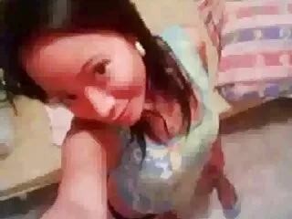 Un hombre le mete una polla por el culo a una morena y películas pornográfica en español la folla bien